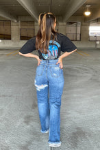 Load image into Gallery viewer, Cool Girl Distressed Jeans