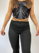 Load image into Gallery viewer, Cleo Flare Legging