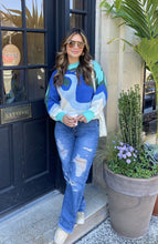 Load image into Gallery viewer, Cool Girl Distressed Jeans