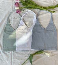 Load image into Gallery viewer, Spring Bloom Seamless Halter Tank
