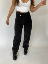 Load image into Gallery viewer, Luna Black Asymmetrical Jeans

