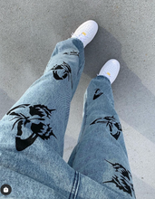 Load image into Gallery viewer, Butterfly Jeans
